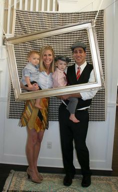 Funny wedding photo booth with picture frame2